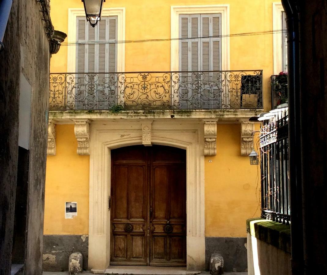 Le Barreme Apartment Arles Exterior photo